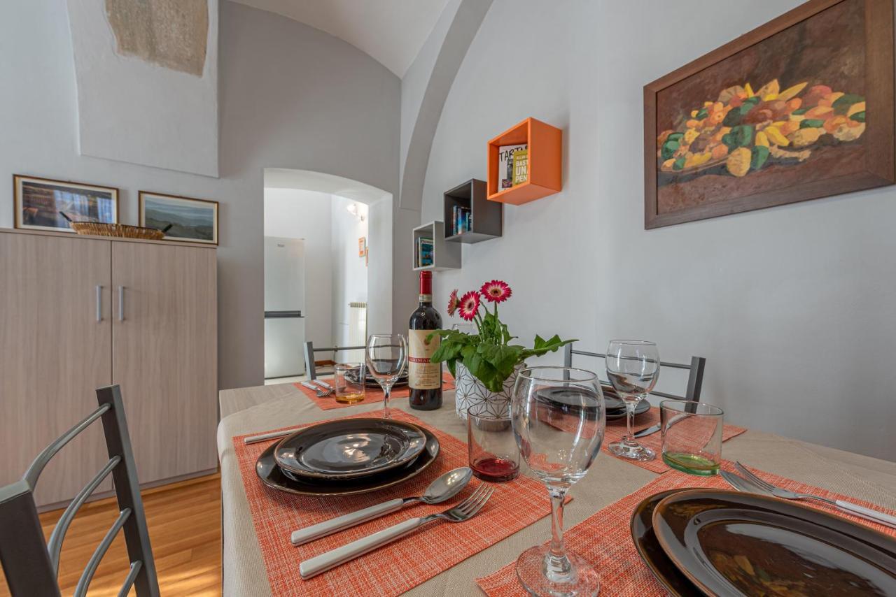 L'Antico Cedro Apartment Άλμπα Εξωτερικό φωτογραφία