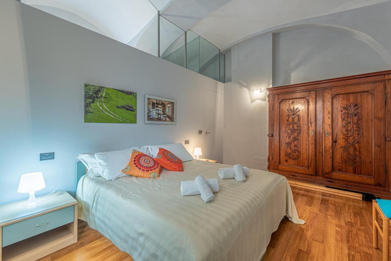 L'Antico Cedro Apartment Άλμπα Εξωτερικό φωτογραφία