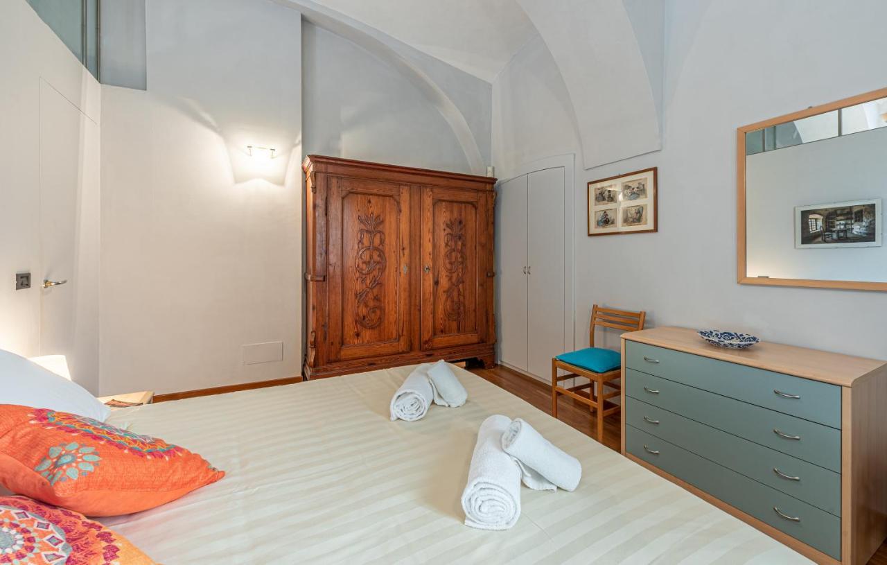 L'Antico Cedro Apartment Άλμπα Εξωτερικό φωτογραφία